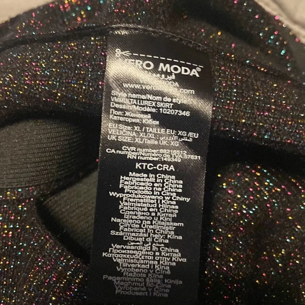 Vero Moda Black Skirt With Colorful Shimmer Ladies XL
